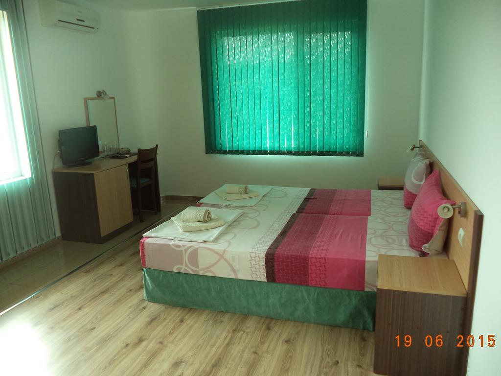 Sveti Georgi Guest House โซโซโปล ภายนอก รูปภาพ