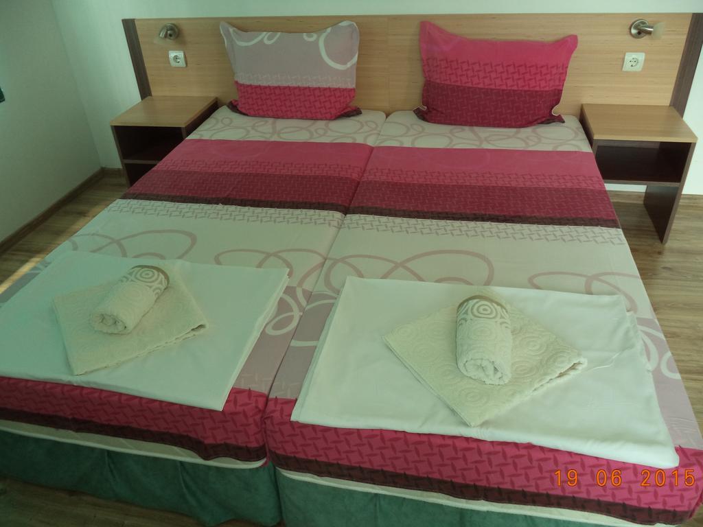 Sveti Georgi Guest House โซโซโปล ภายนอก รูปภาพ