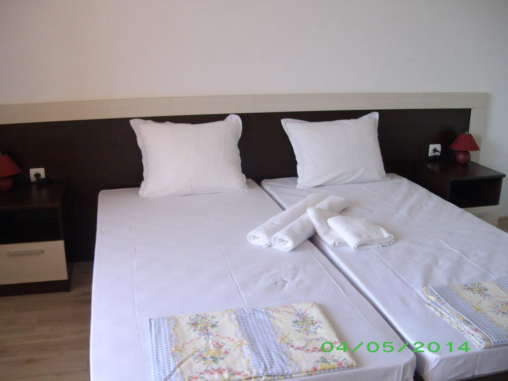 Sveti Georgi Guest House โซโซโปล ภายนอก รูปภาพ