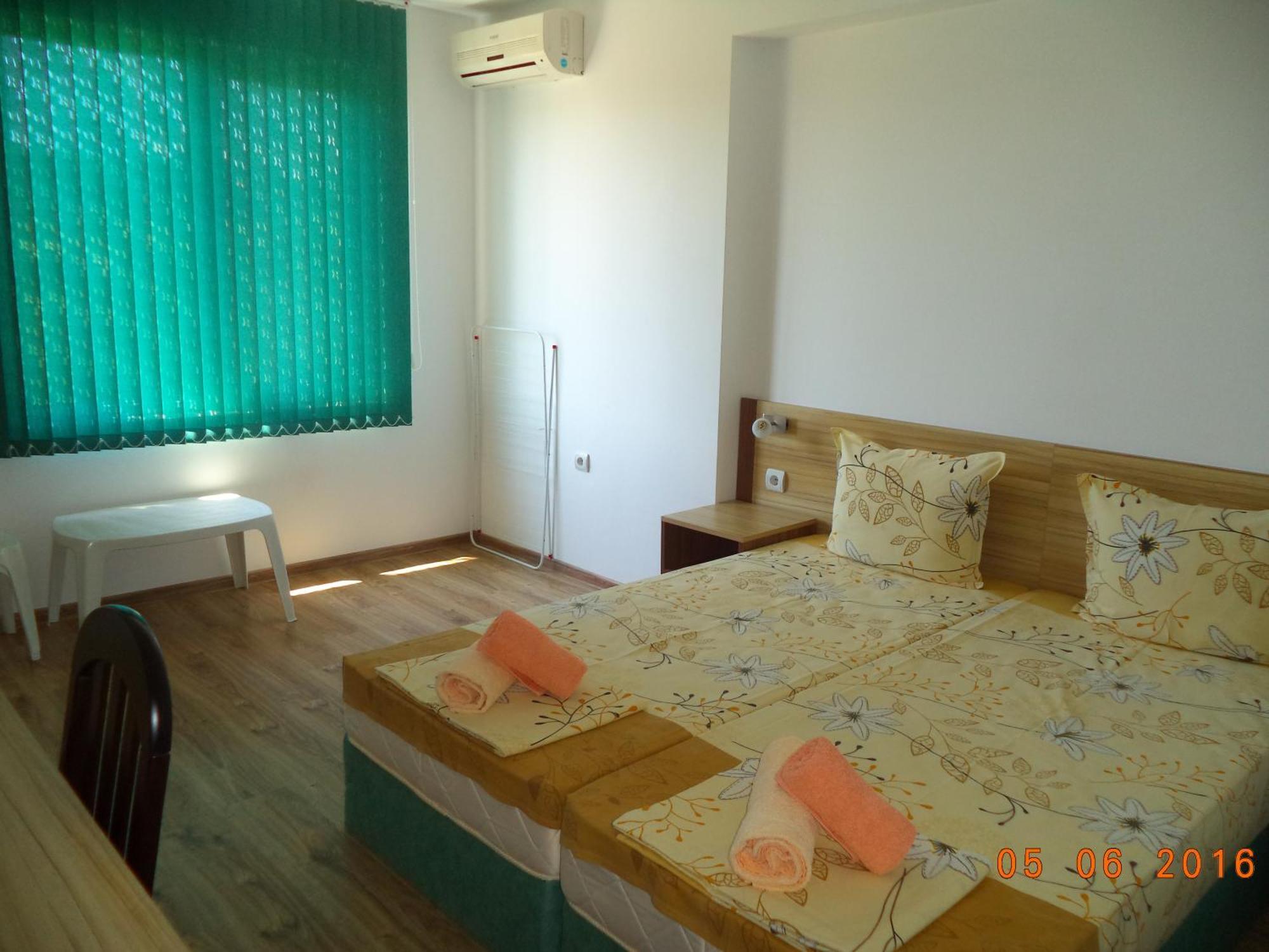 Sveti Georgi Guest House โซโซโปล ภายนอก รูปภาพ