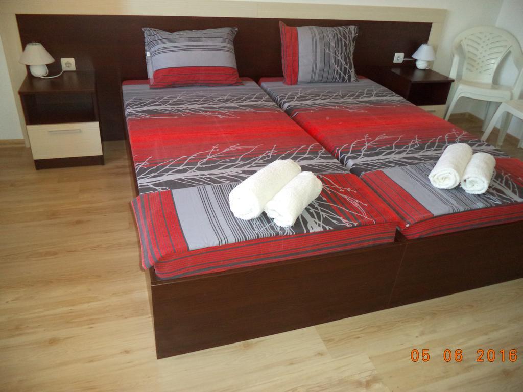 Sveti Georgi Guest House โซโซโปล ภายนอก รูปภาพ