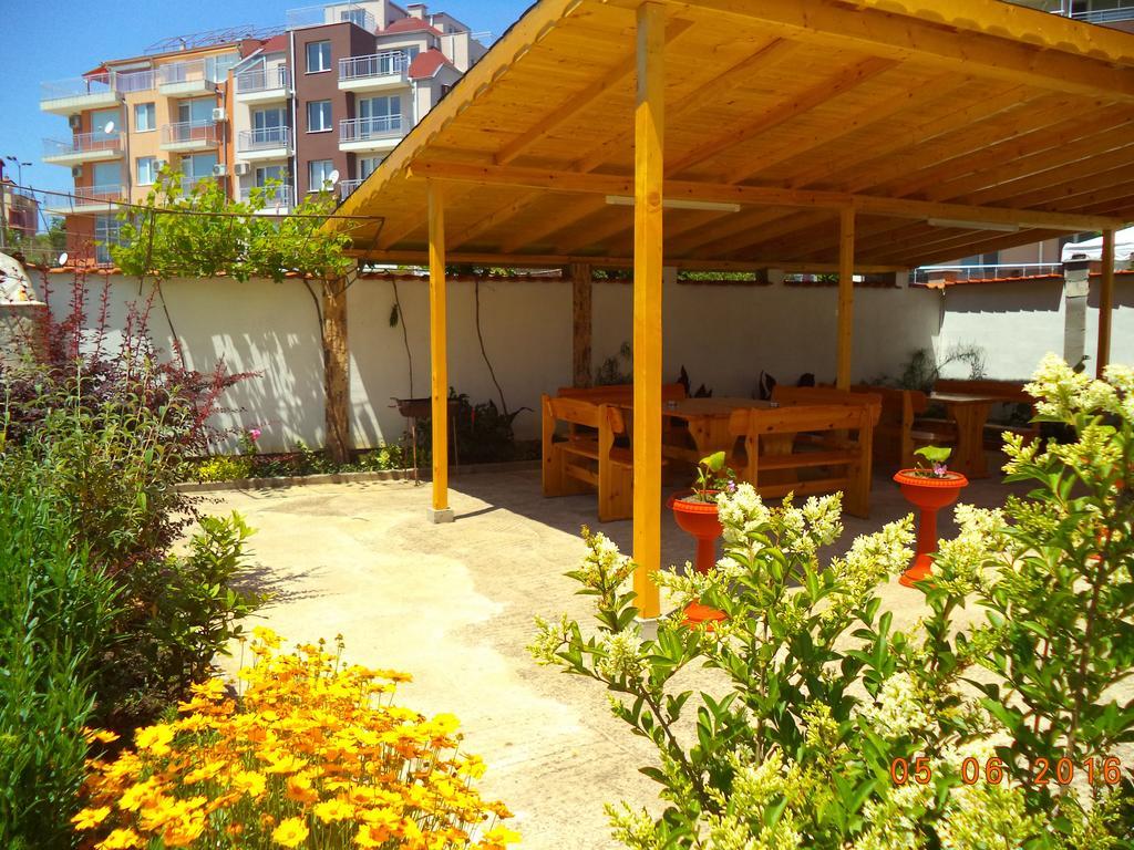 Sveti Georgi Guest House โซโซโปล ภายนอก รูปภาพ
